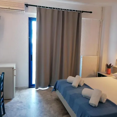 Pieria Mare מלון 2*